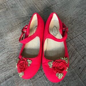 Joyfolie Mia Joy Red Dress Shoes with Floral Accent - Youth 2